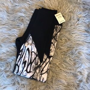 Black and white athletic leggings.